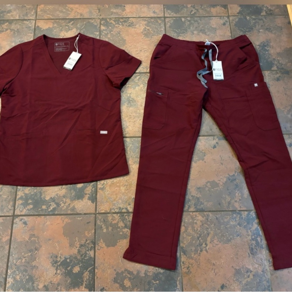 figs scrubs size medium pants and top